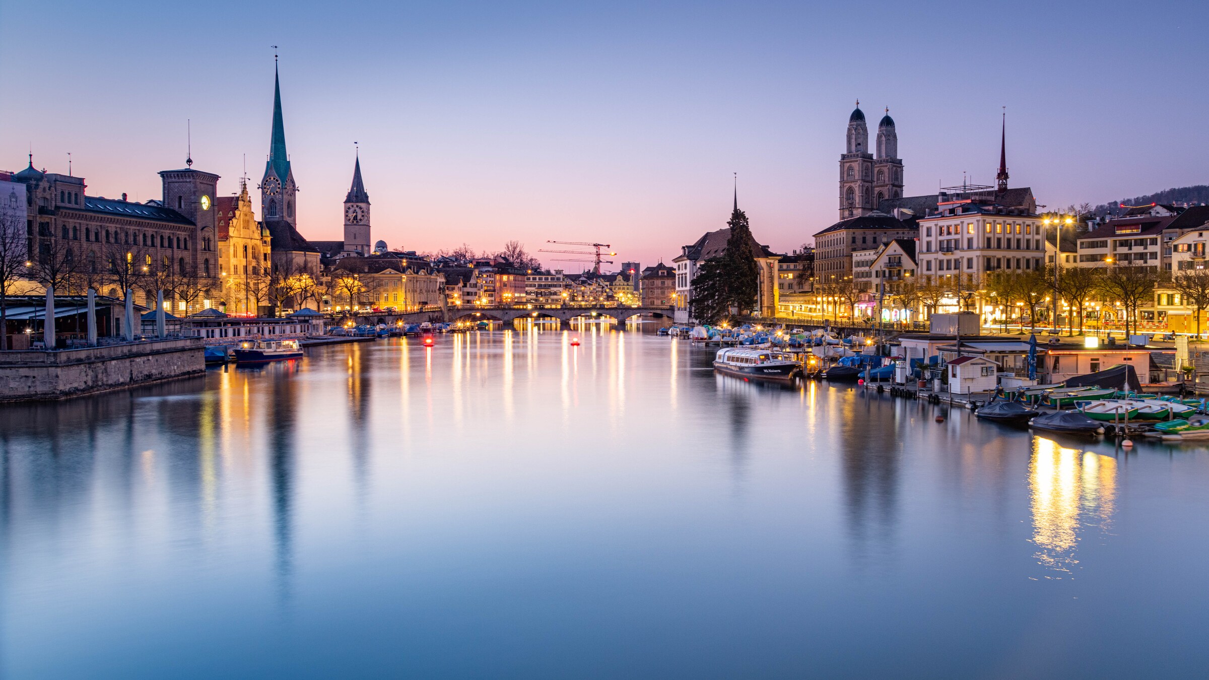 Zürich in der blauen Stunde